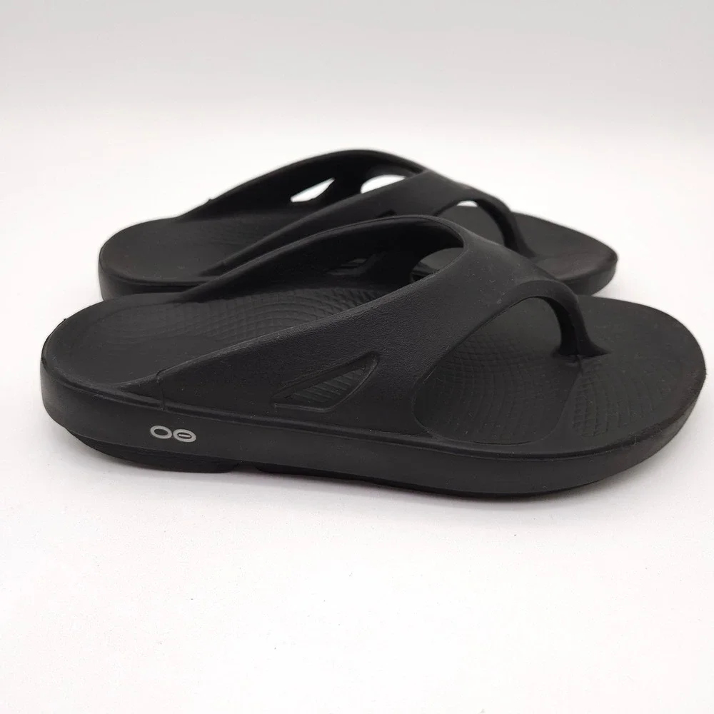 OOFOS‎ OOriginal (Men's 9 Women's 11) Black Recovery Thong Sandals Flip Flops